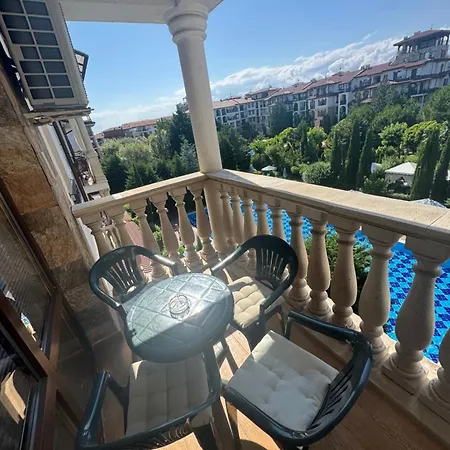 эстебан с 2 спальнями * Несебр