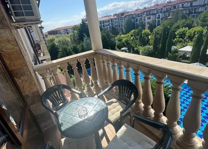 эстебан с 2 спальнями * Nesebar